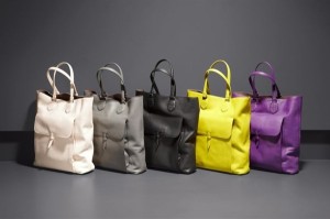 refined-functionality-bottega-veneta-drap-calf-tote