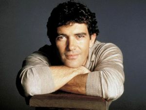 Antonio-Banderas-21-OLACCPRHF5-1024x768