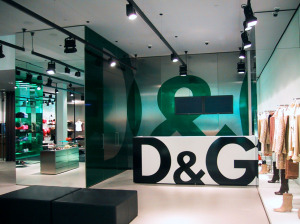 D_G_cashdesk-2