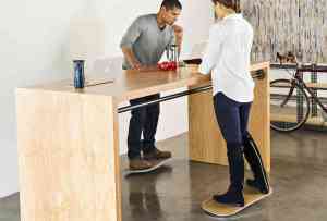 the-surfboard-standing-desk